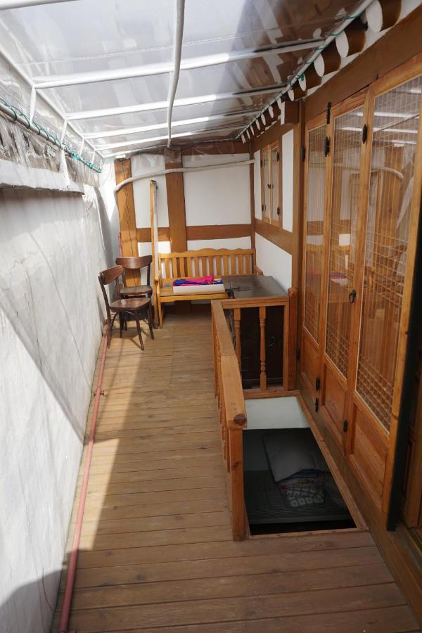 Han Hanok Guesthouse Seúl Exterior foto