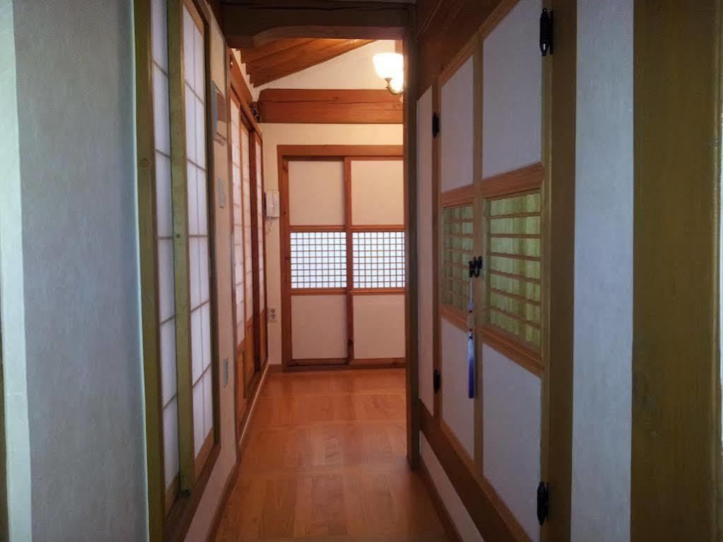 Han Hanok Guesthouse Seúl Exterior foto