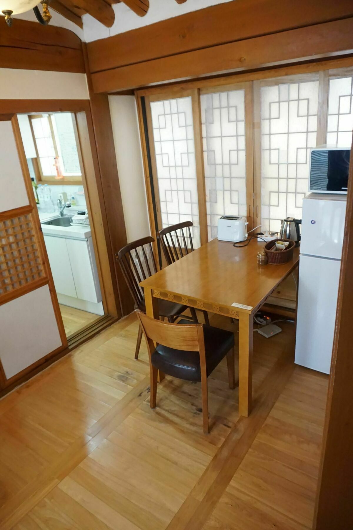 Han Hanok Guesthouse Seúl Exterior foto
